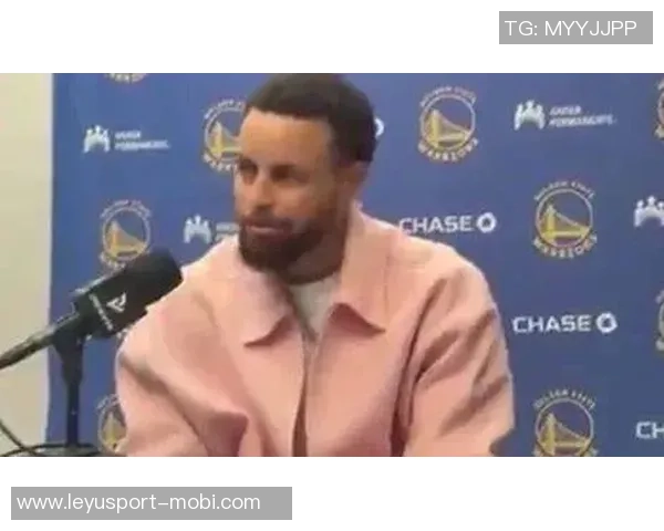 华子调侃库里申请交易希望与戈贝尔联手共战NBA