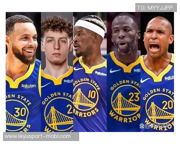 科尔公布球队训练首发阵容库里波杰姆巴特勒追梦霍福德领衔出战