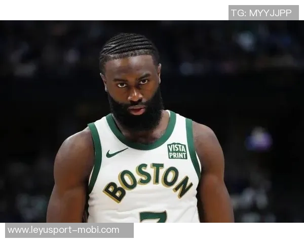 杰伦布朗谈腿筋伤势恢复良好警惕再次受伤风险